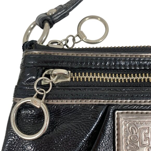 COACH Poppy Black Patent Leather Pleated Clutch Hand Bag Purse Cheetah Liner - Picture 2 of 13